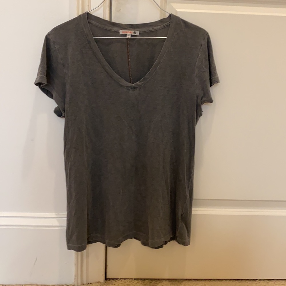 Sundry Tee - Picture 2 of 3